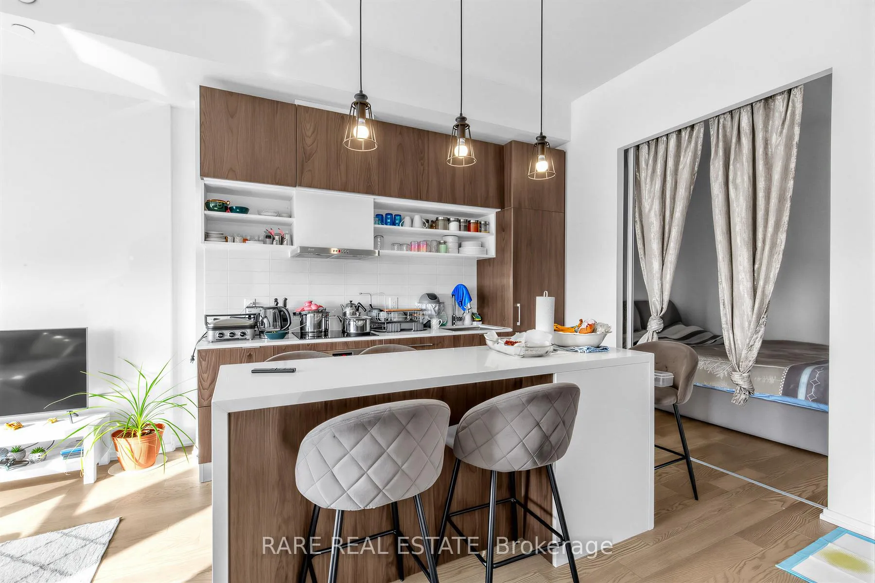 Photo 6 of Unit 1515, 5 Soudan Avenue, Toronto, Mount Pleasant West — HOMEH