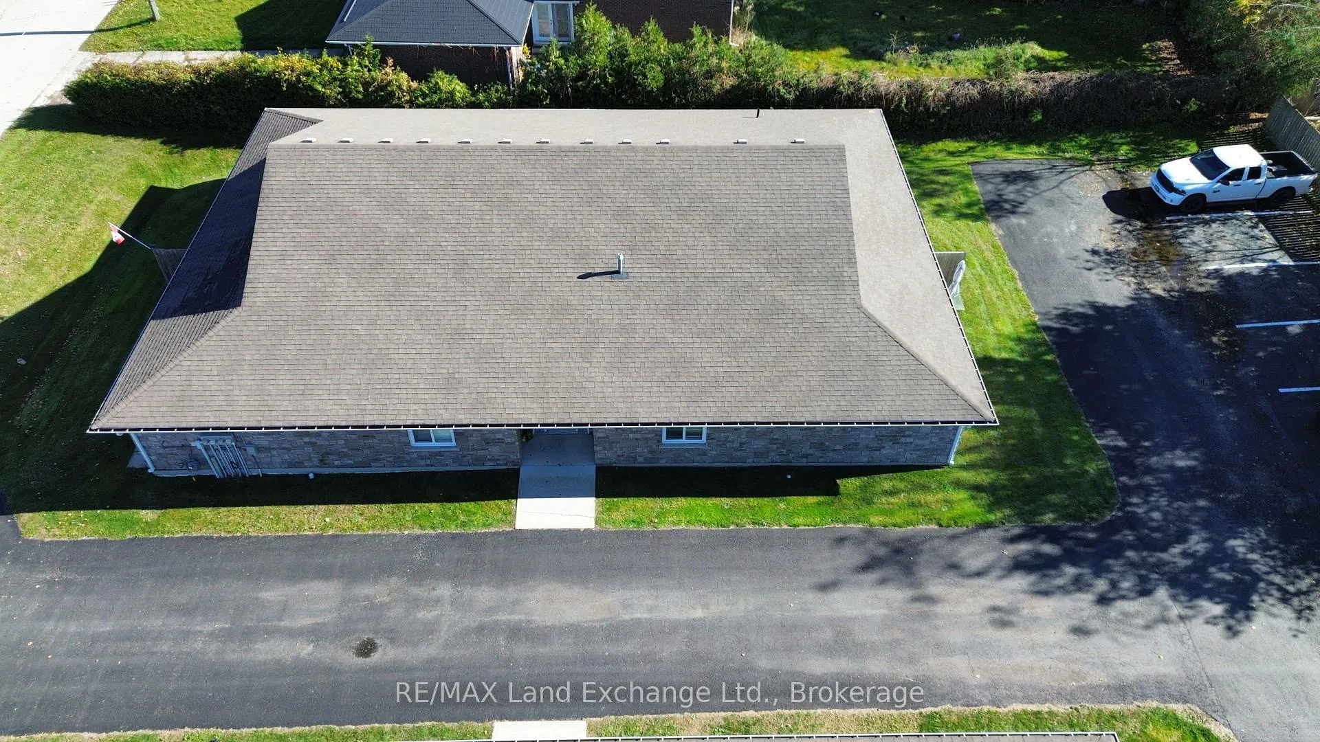 Photo 4 of 20 Stanley Street, Kincardine — HOMEH