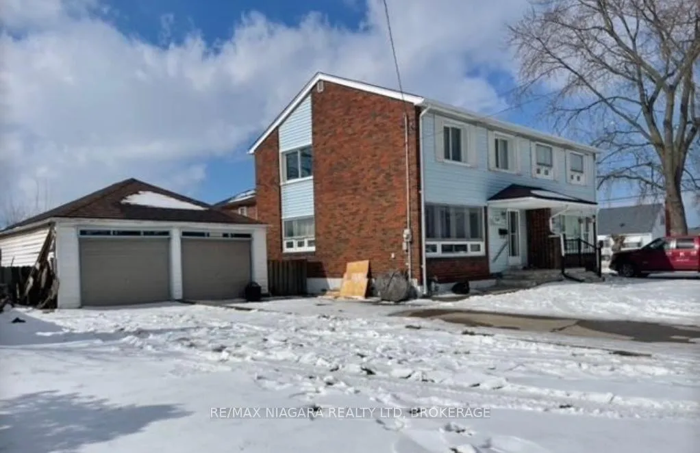 Front of 7267 Fern Avenue