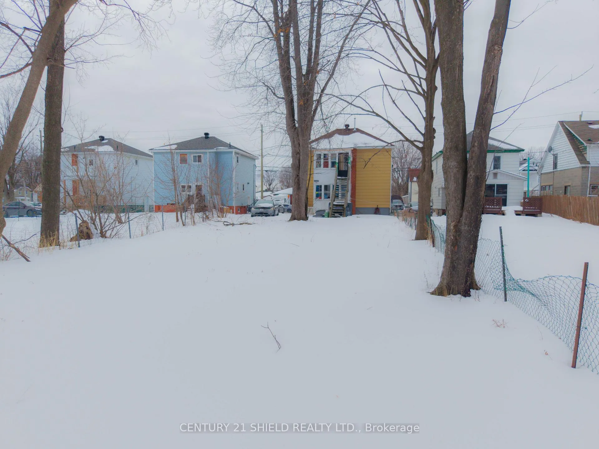 Photo 6 of 519 & 519A York Street, Cornwall — HOMEH