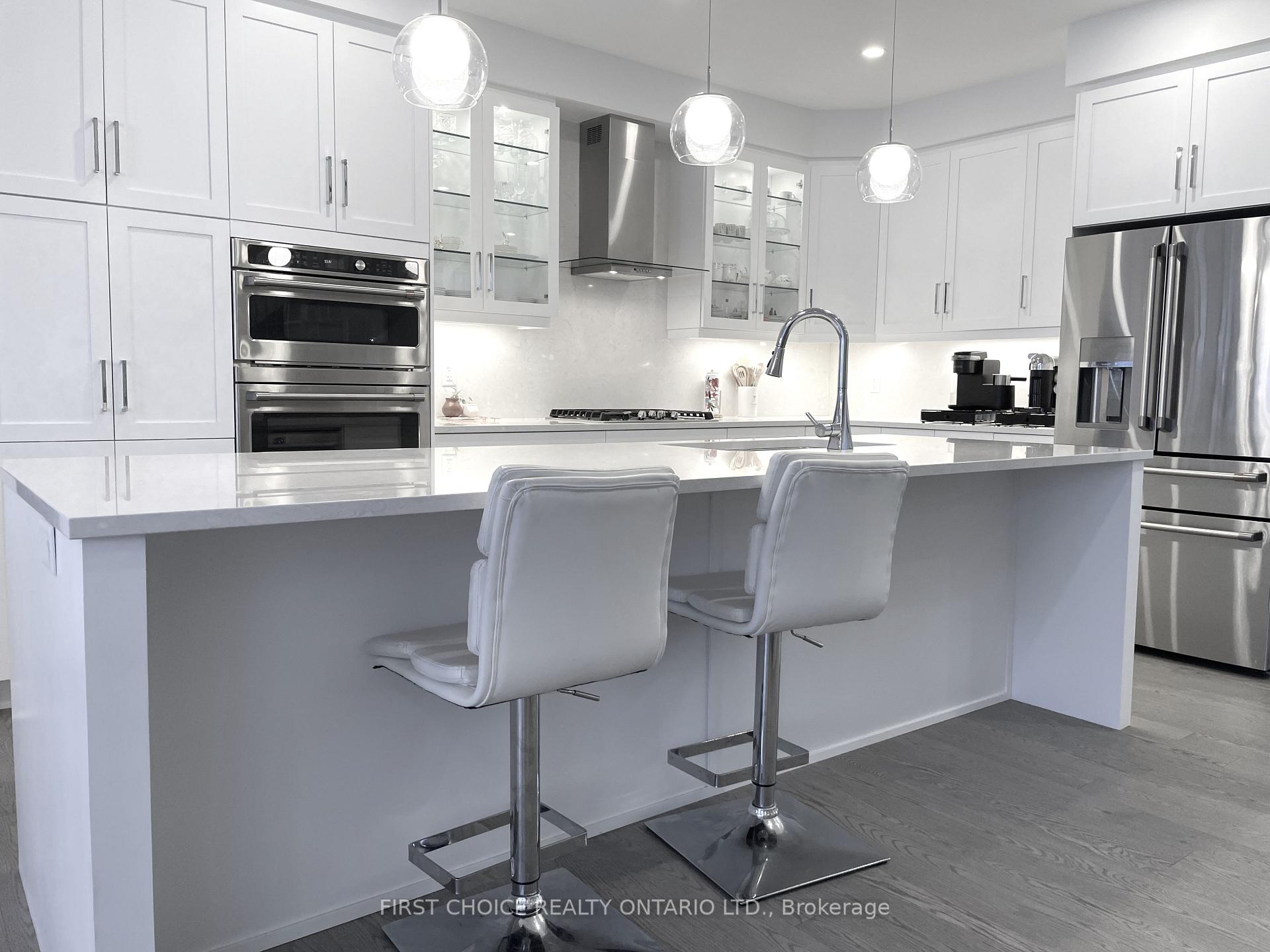 Photo 7 of 307 Wigwas Street, Ottawa, CFB Rockcliffe and Area — HOMEH