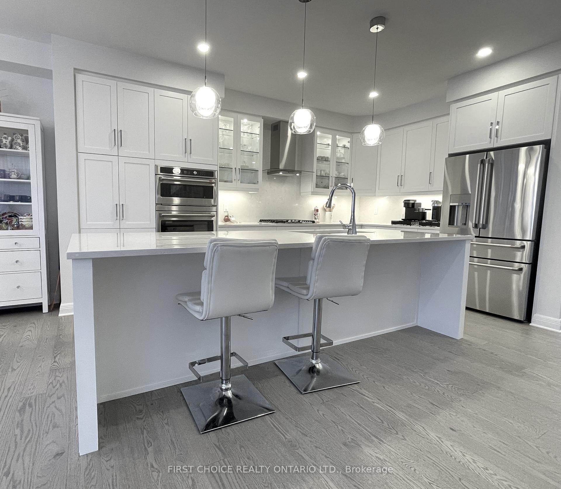 Photo 9 of 307 Wigwas Street, Ottawa, CFB Rockcliffe and Area — HOMEH