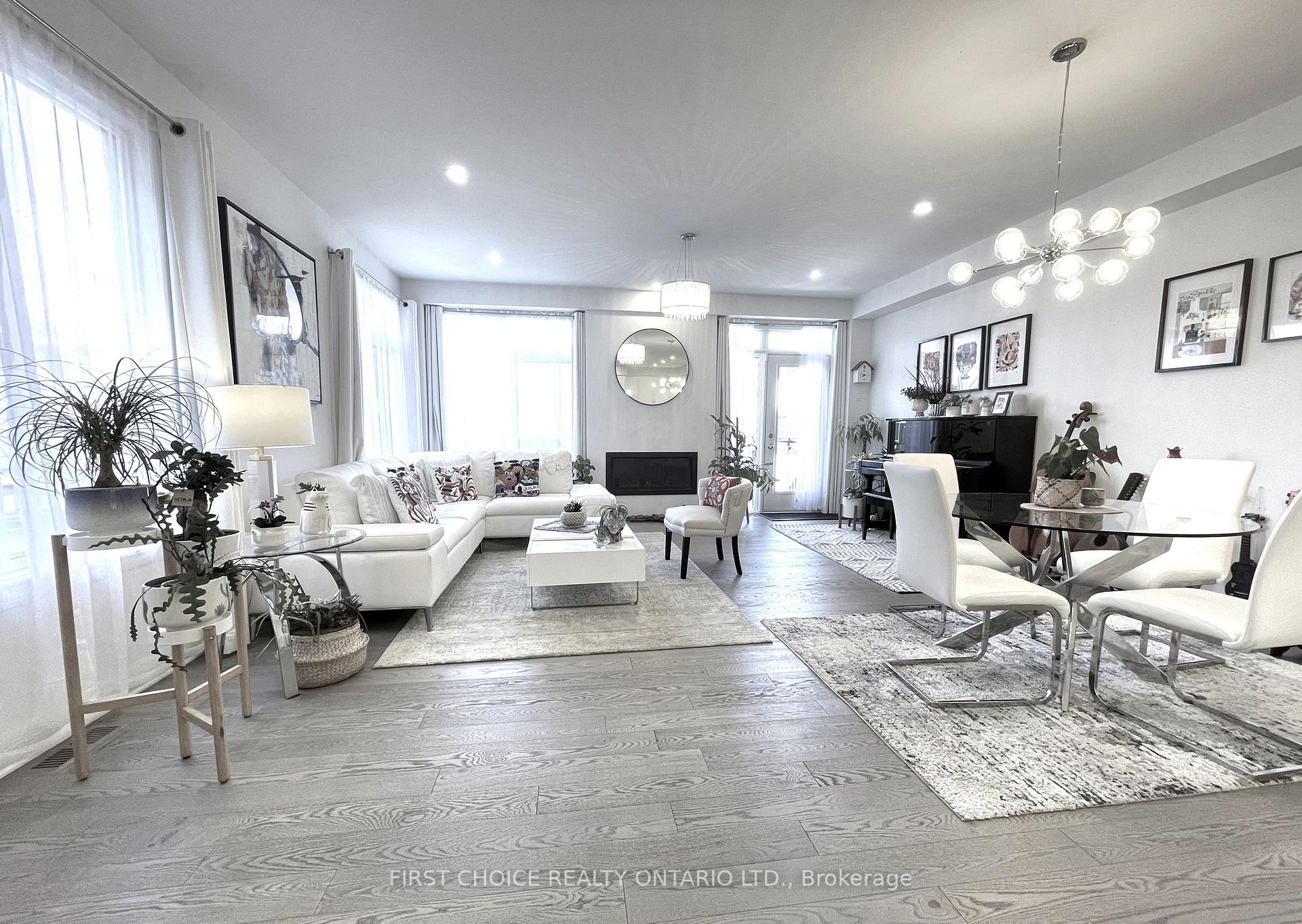 Photo 15 of 307 Wigwas Street, Ottawa, CFB Rockcliffe and Area — HOMEH