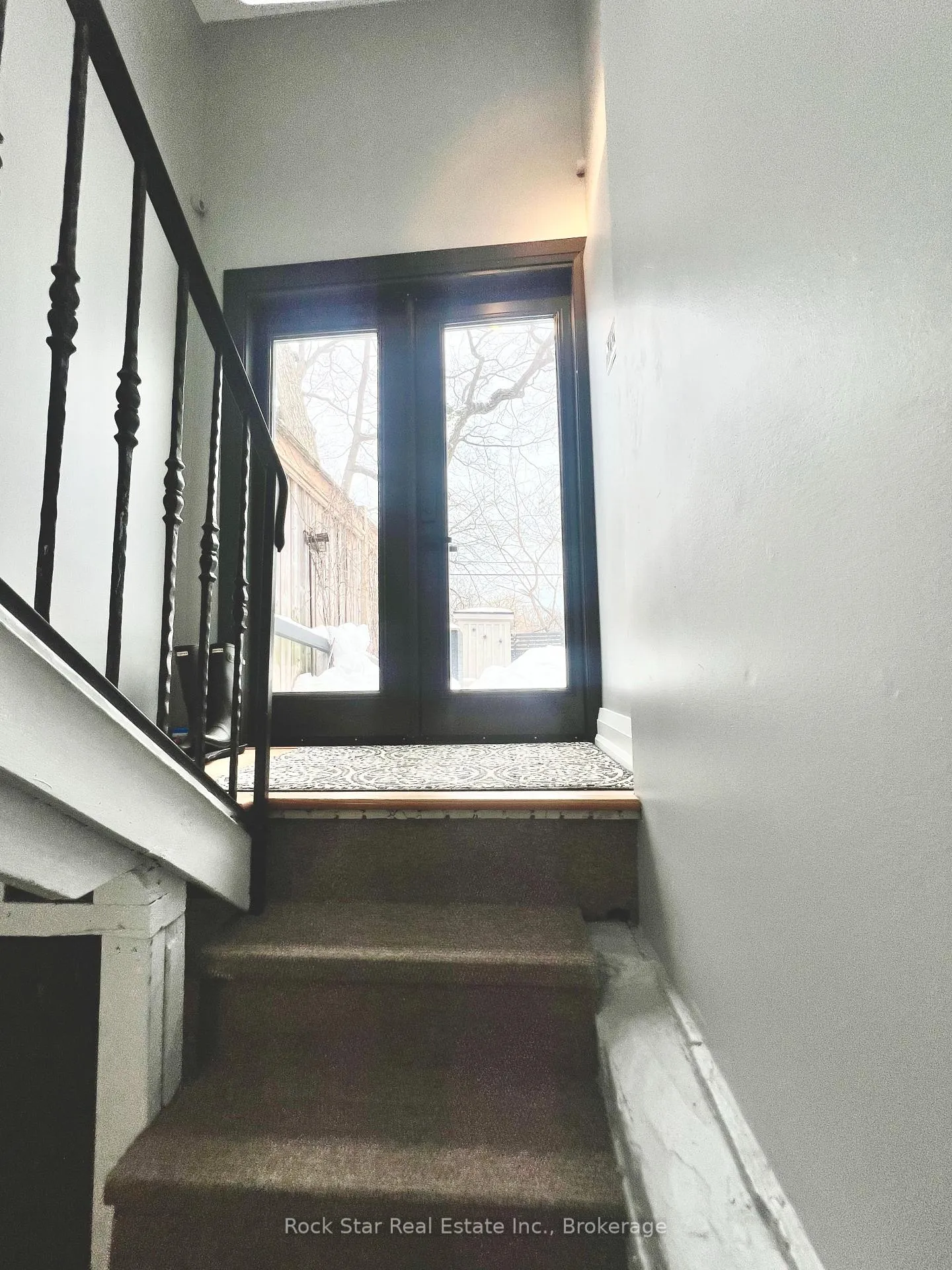 Photo 9 of Unit basement, 77 Elmer Avenue, Toronto, The Beaches — HOMEH