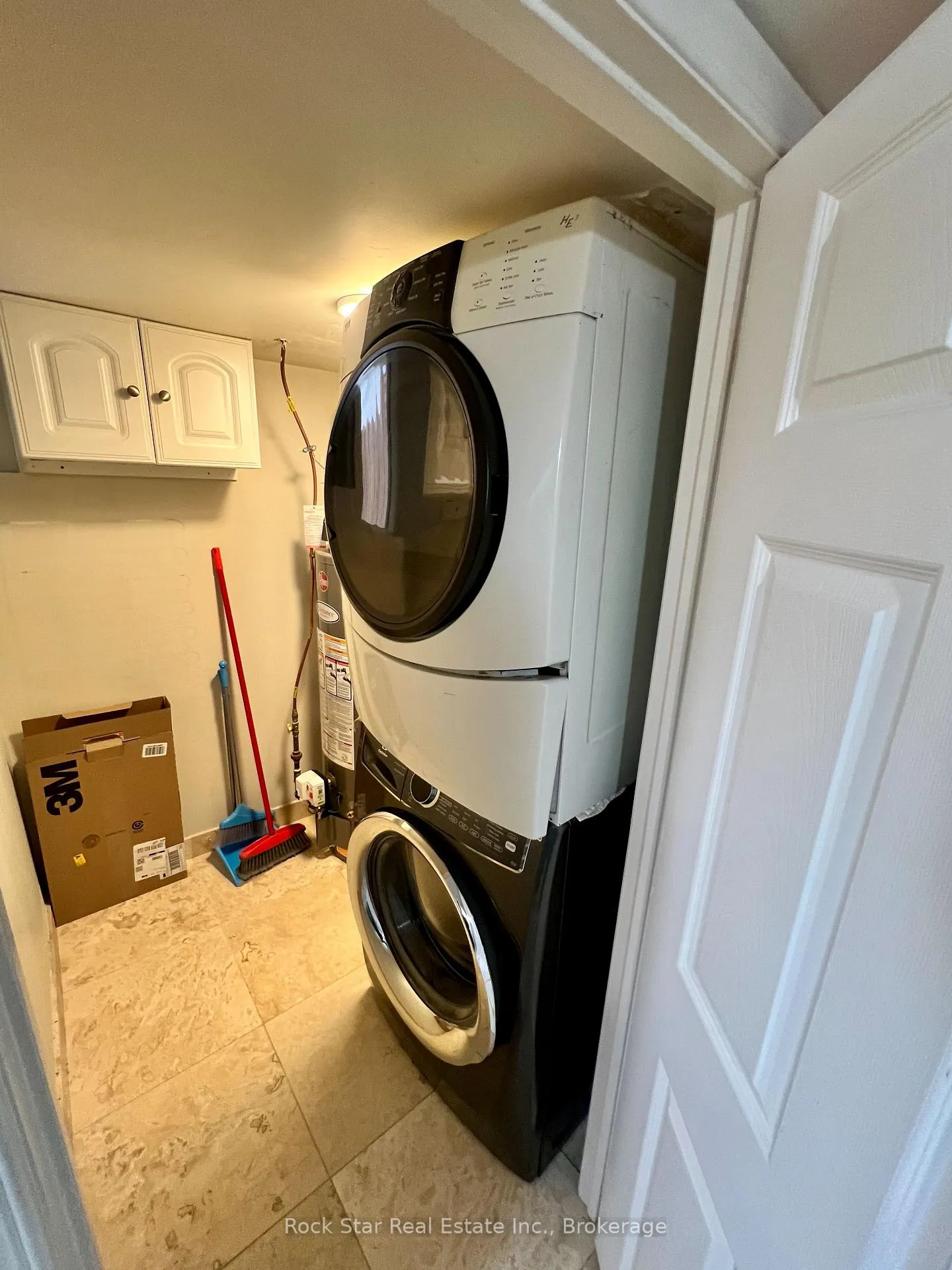 Photo 11 of Unit basement, 77 Elmer Avenue, Toronto, The Beaches — HOMEH