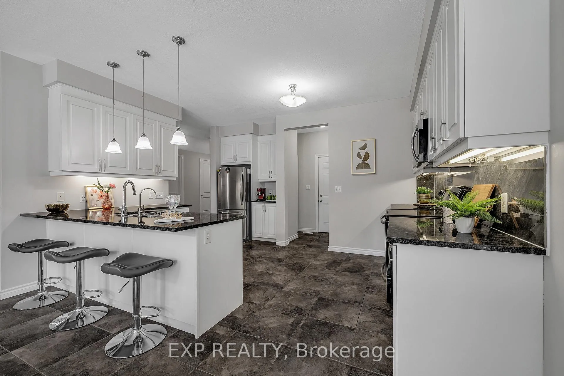 Photo 7 of 297 Thomas Slee Drive, Kitchener — HOMEH