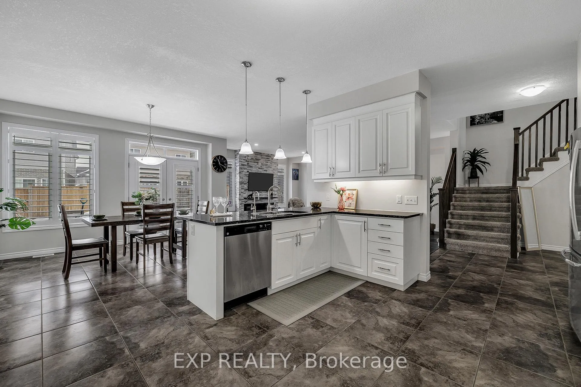 Photo 9 of 297 Thomas Slee Drive, Kitchener — HOMEH