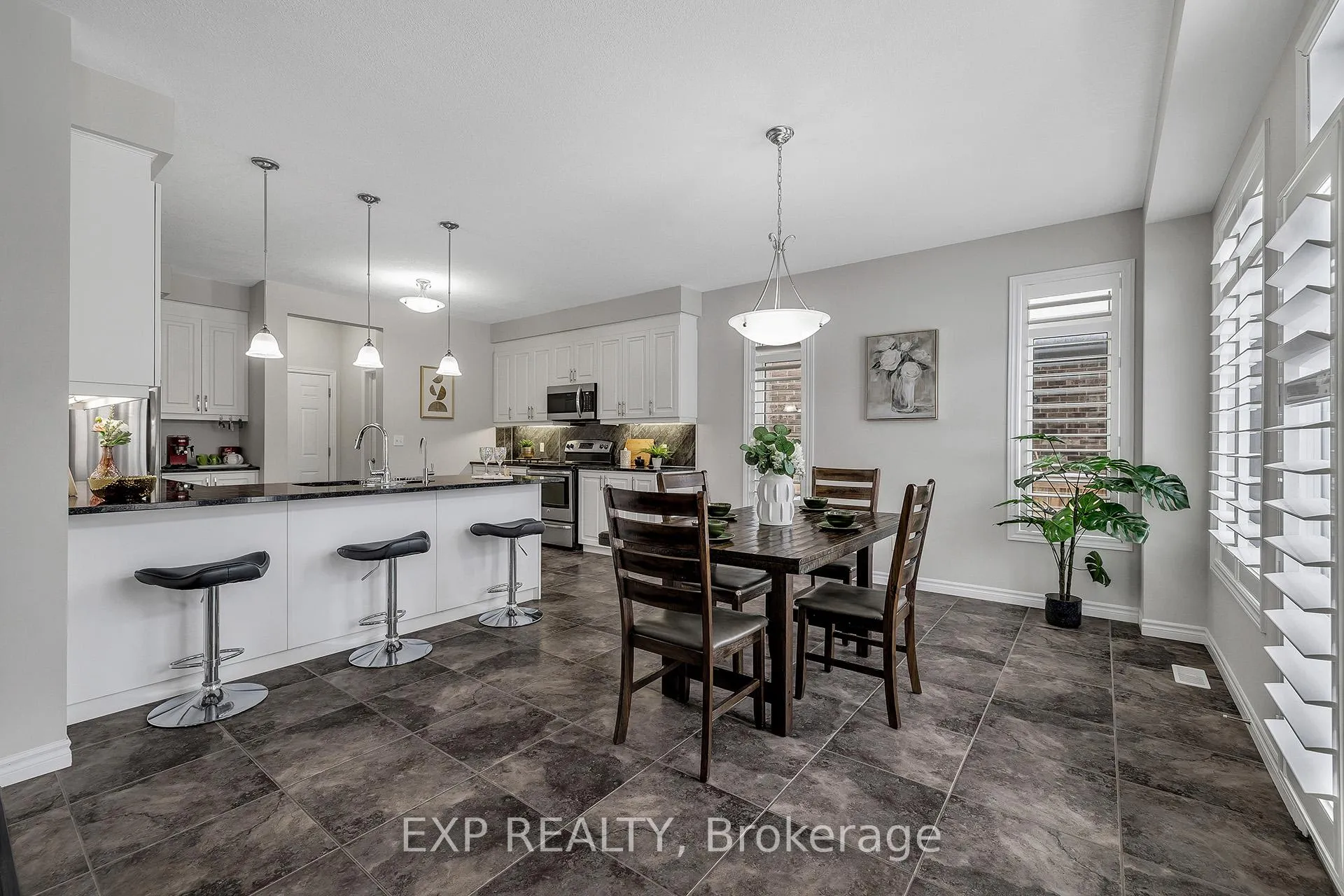 Photo 11 of 297 Thomas Slee Drive, Kitchener — HOMEH