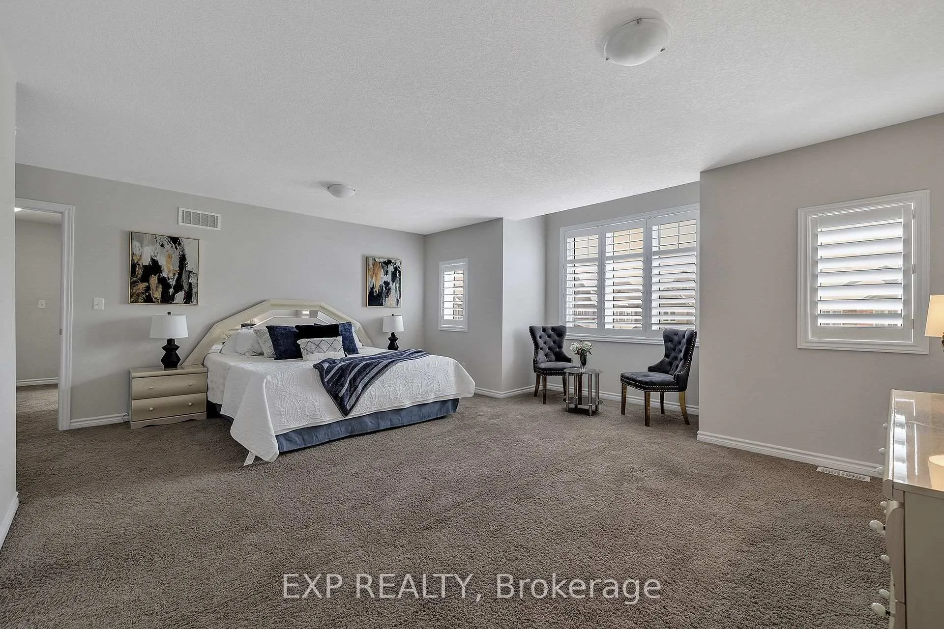 Photo 25 of 297 Thomas Slee Drive, Kitchener — HOMEH