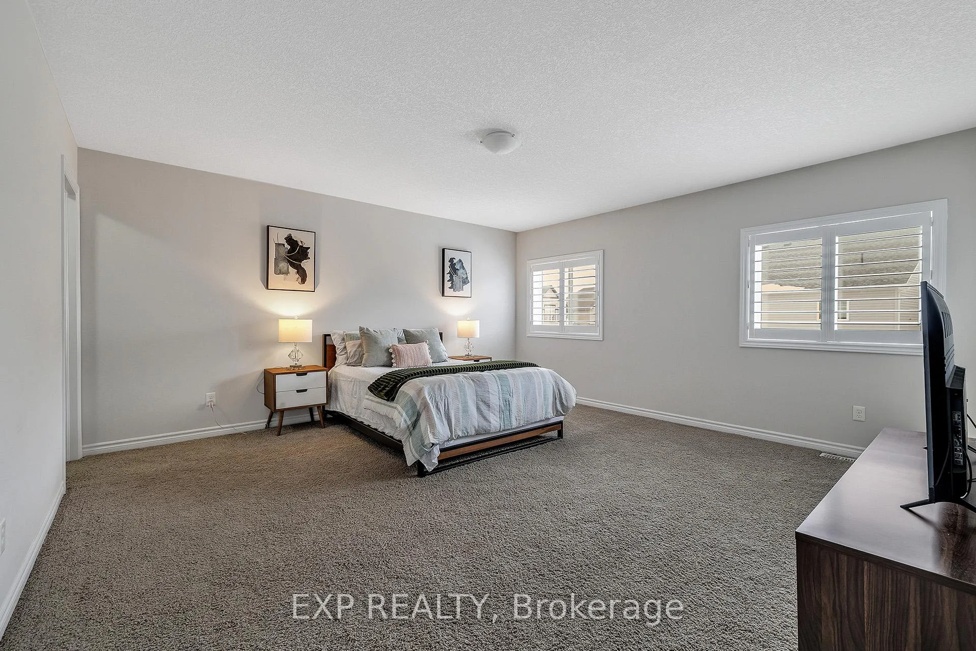 Photo 30 of 297 Thomas Slee Drive, Kitchener — HOMEH
