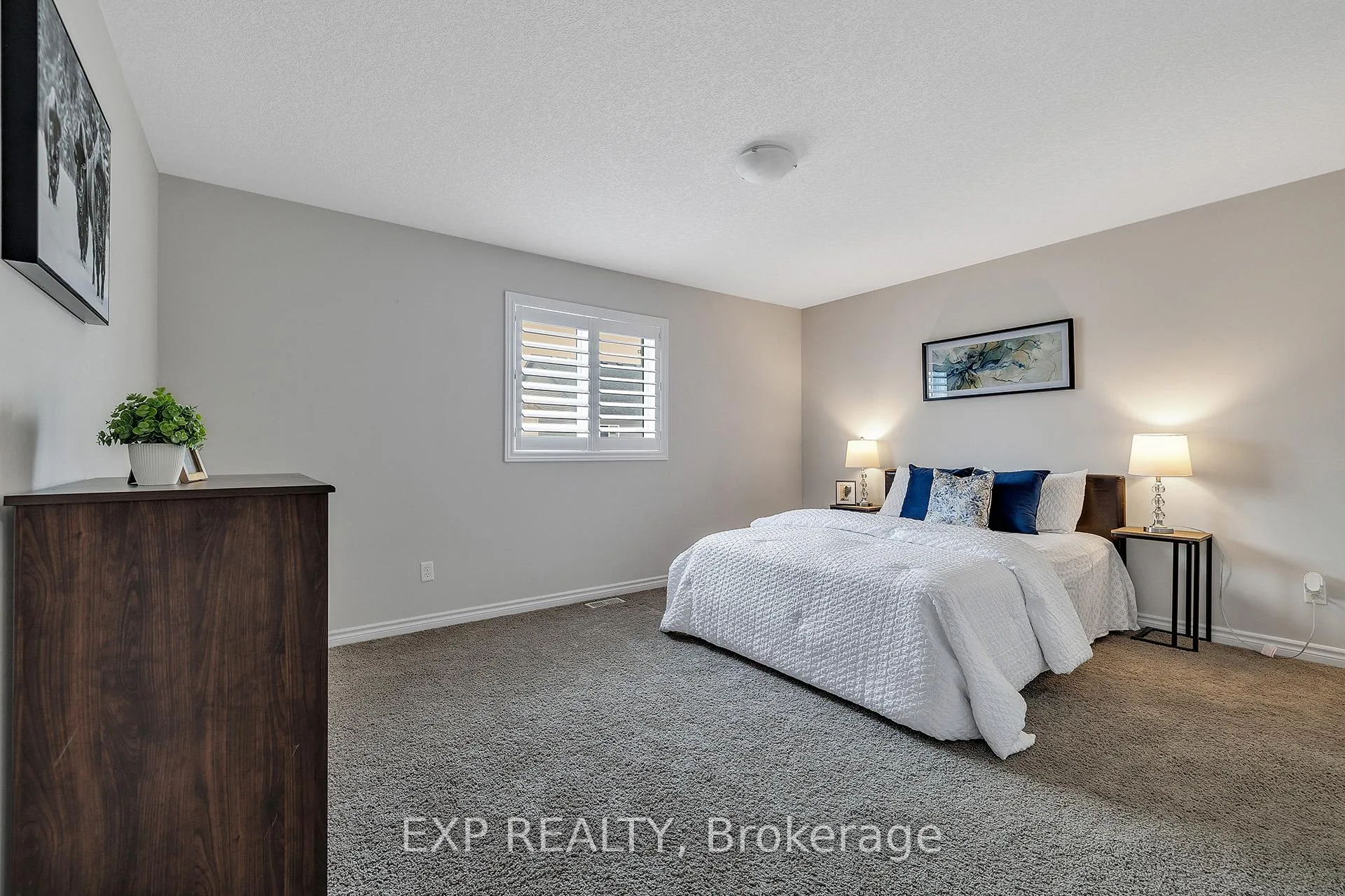 Photo 32 of 297 Thomas Slee Drive, Kitchener — HOMEH