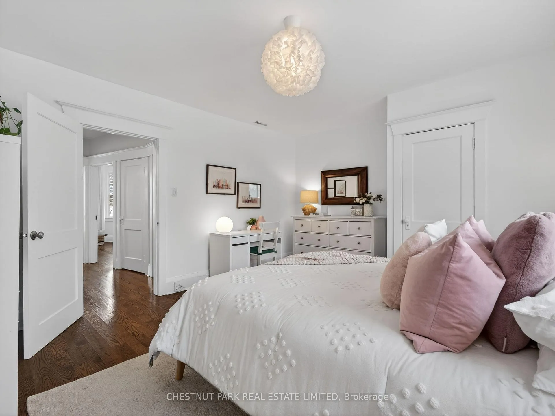 Photo 21 of 101 Manor Road E, Toronto, Mount Pleasant West — HOMEH