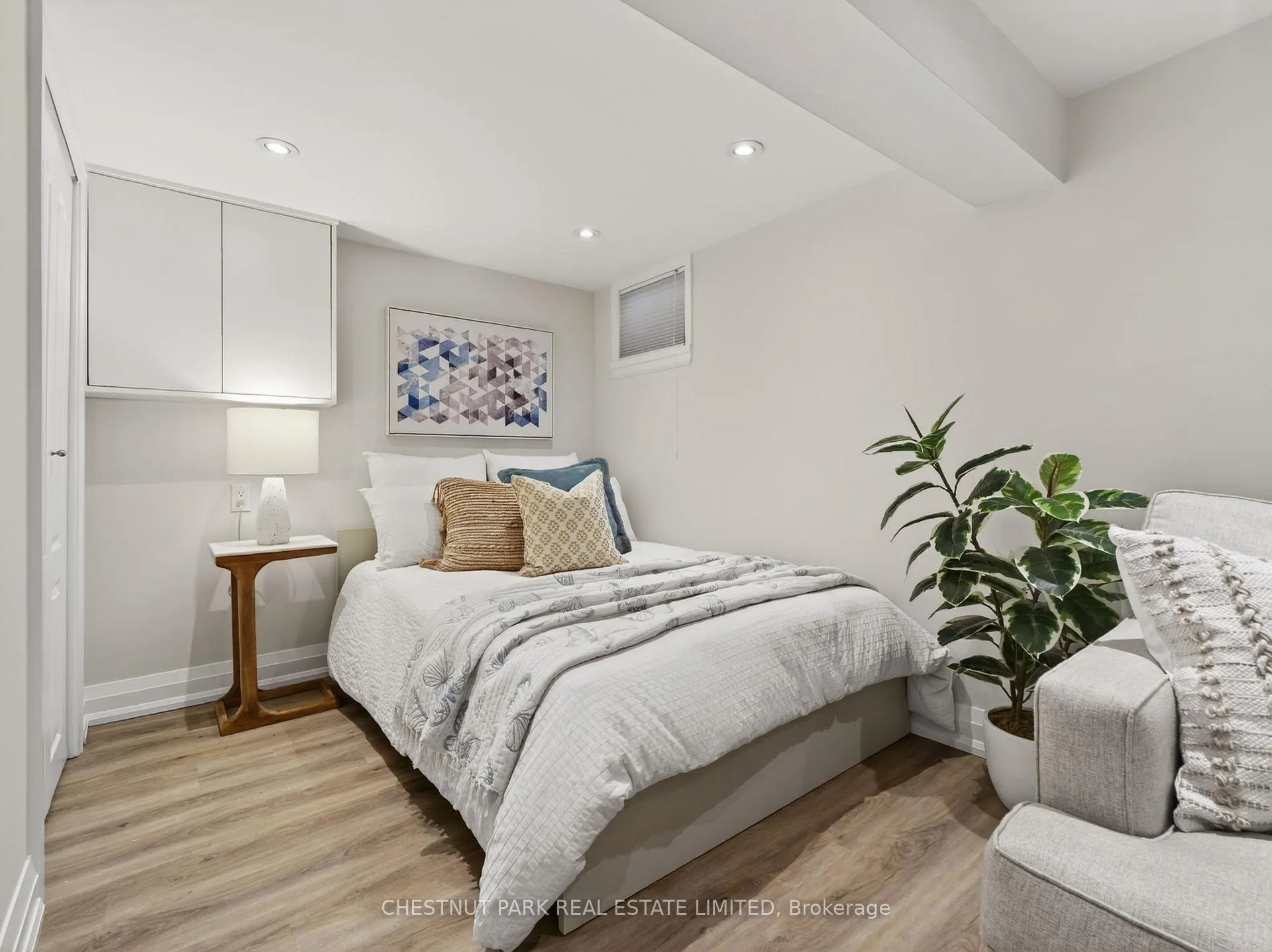 Photo 29 of 101 Manor Road E, Toronto, Mount Pleasant West — HOMEH