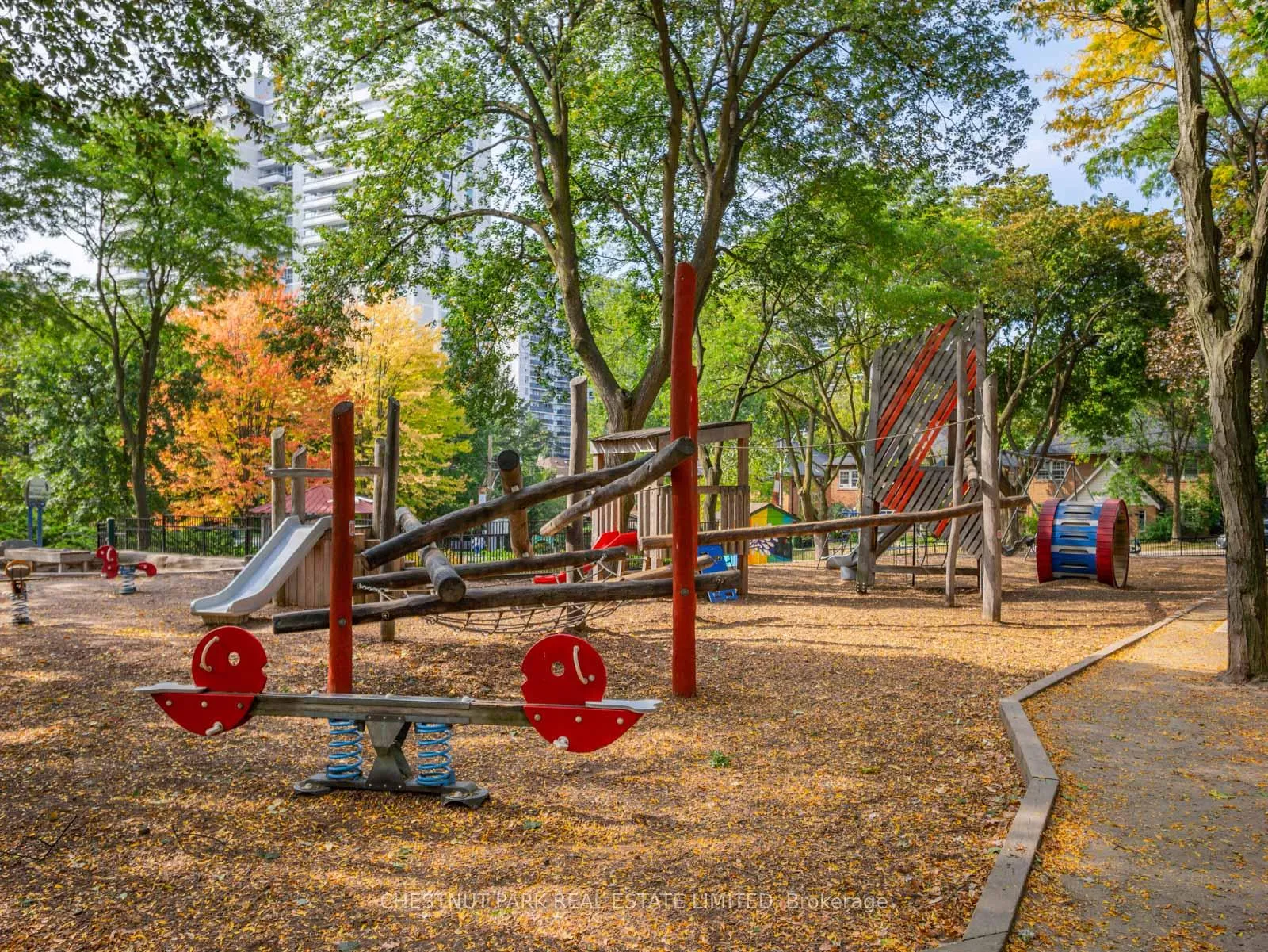 Photo 44 of 101 Manor Road E, Toronto, Mount Pleasant West — HOMEH