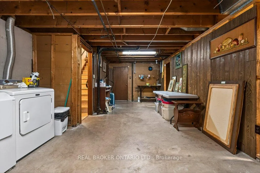 Photo 27 of 7 The Pinery, St. Catharines, Vine/Linwell — HOMEH