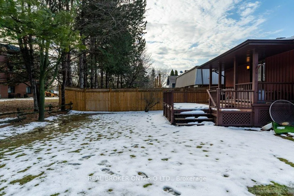 Photo 35 of 7 The Pinery, St. Catharines, Vine/Linwell — HOMEH
