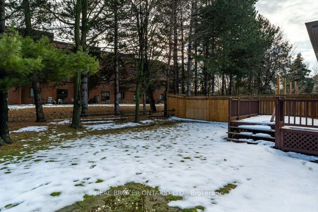 Photo 40 of 7 The Pinery, St. Catharines, Vine/Linwell — HOMEH