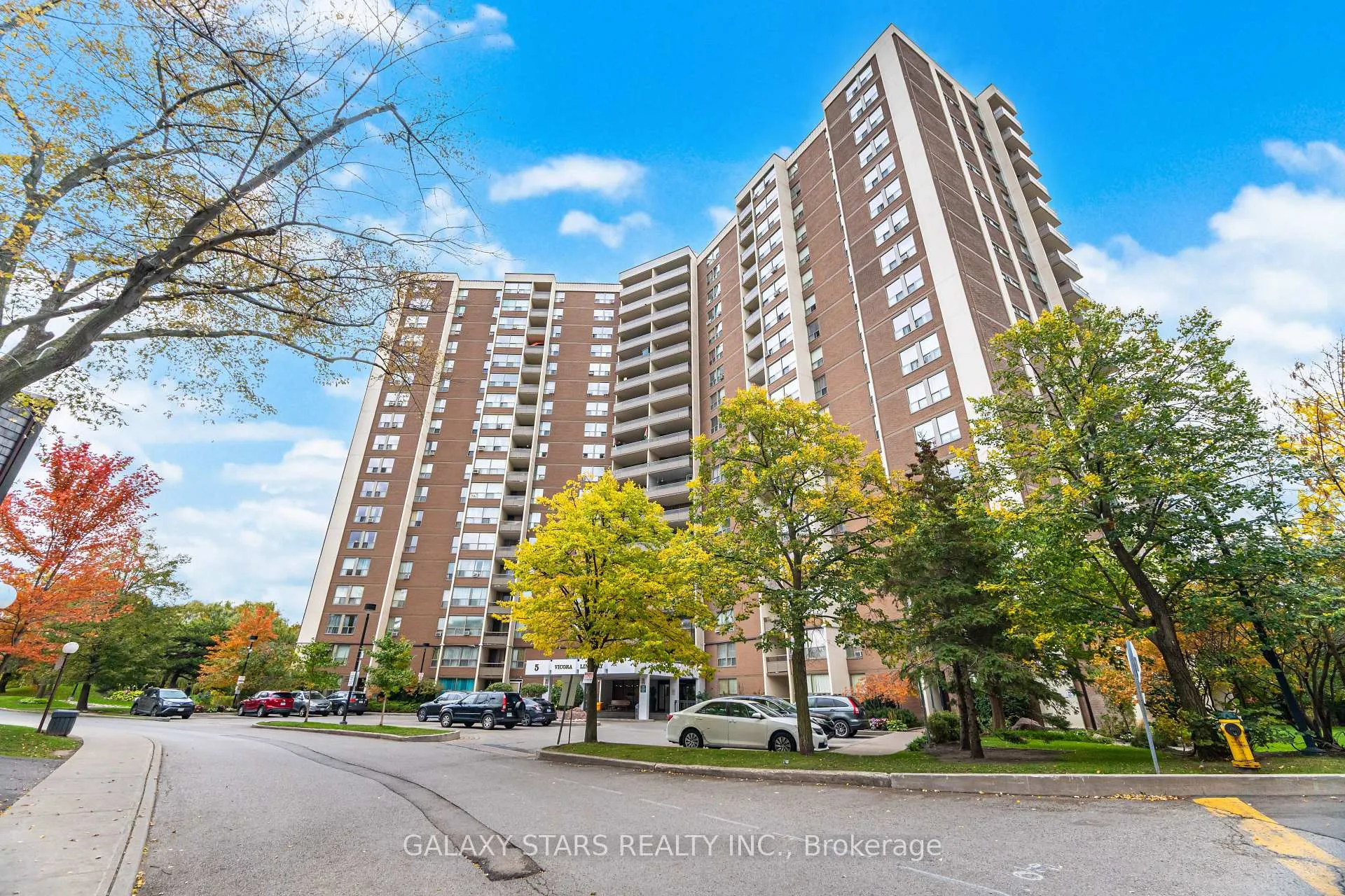 Photo 1 of Unit 505, 5 Vicora Linkway Way, Toronto, Flemingdon Park — HOMEH