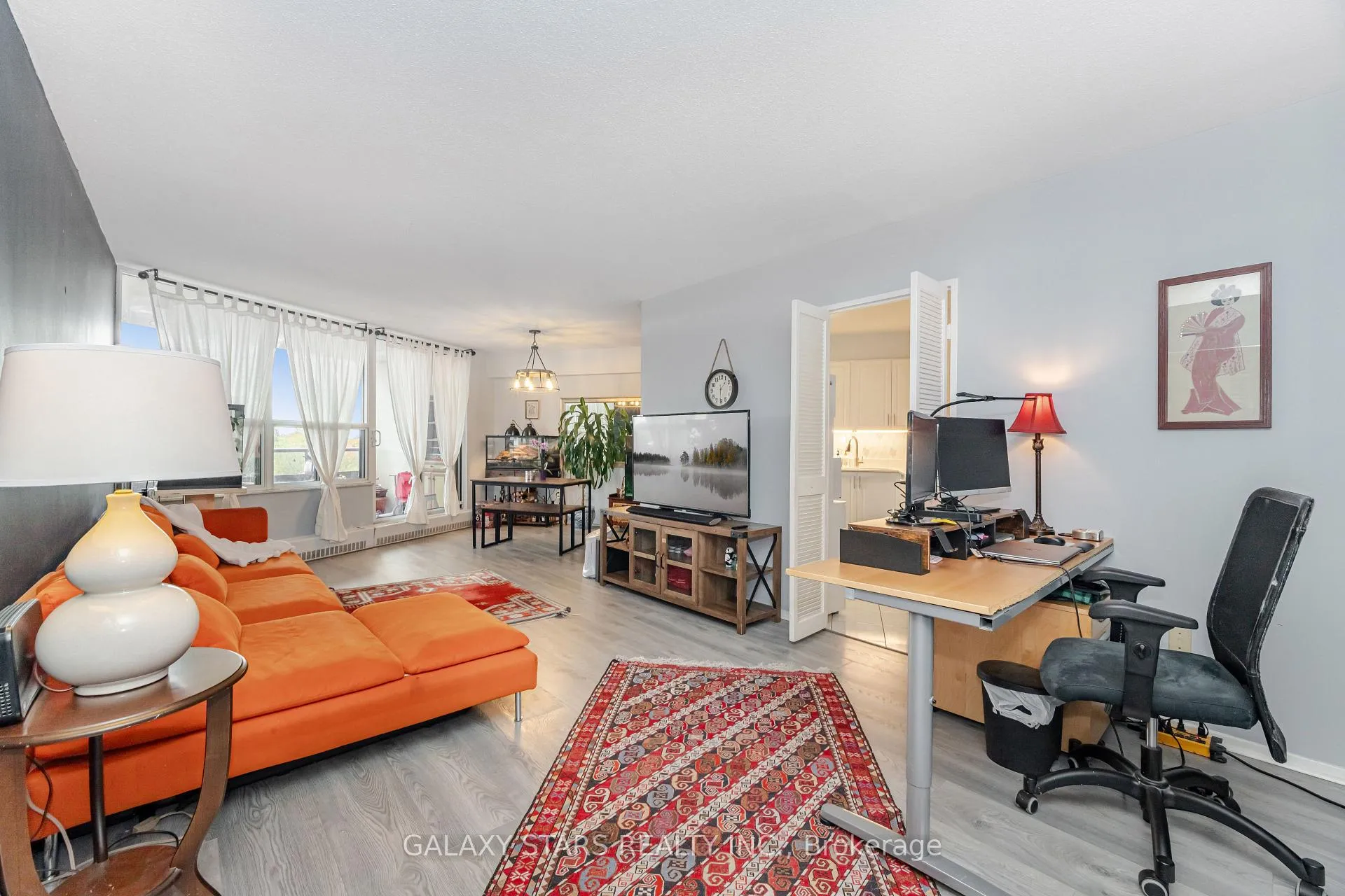 Photo 4 of Unit 505, 5 Vicora Linkway Way, Toronto, Flemingdon Park — HOMEH