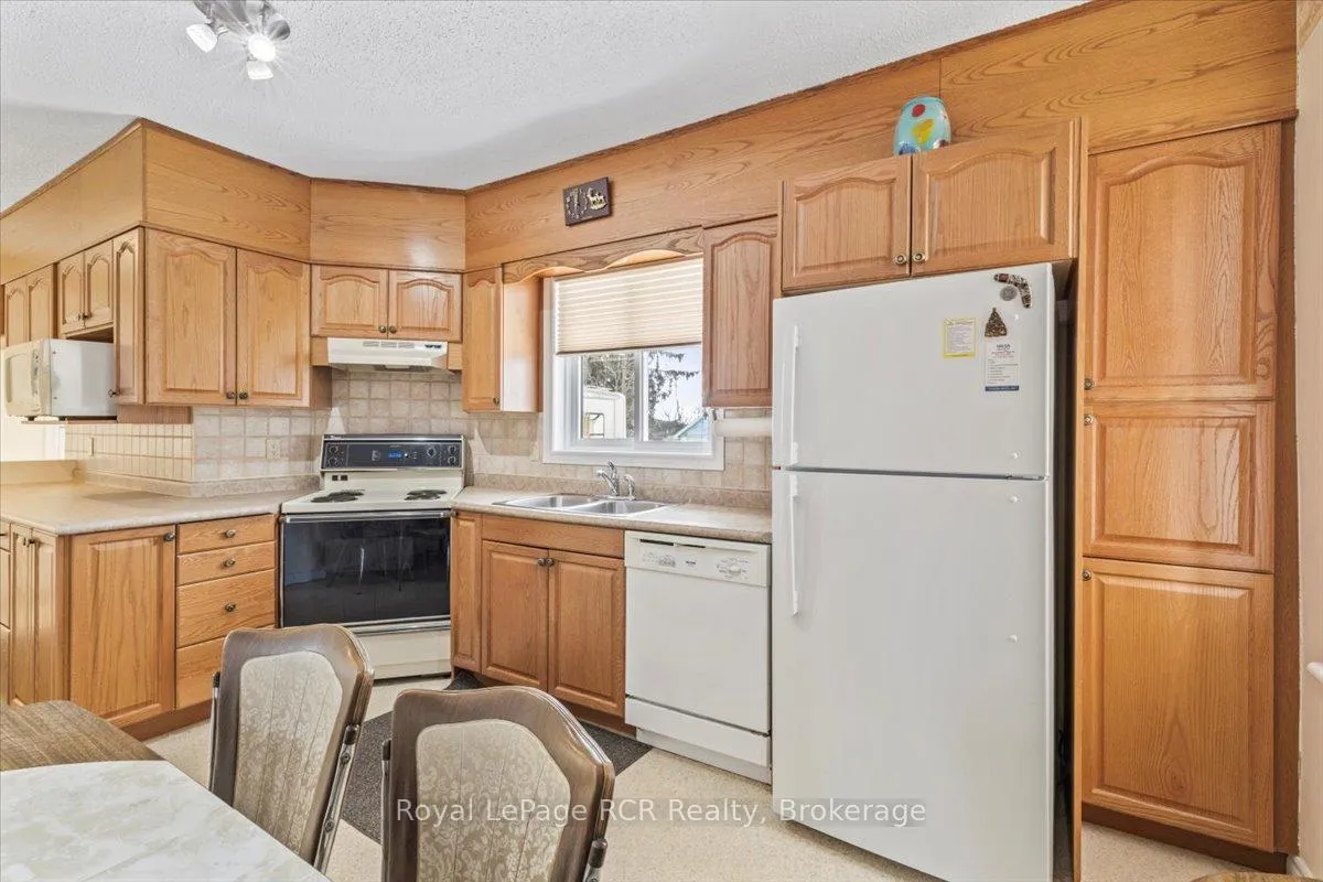 Photo 10 of 560 6th Avenue, Hanover — HOMEH