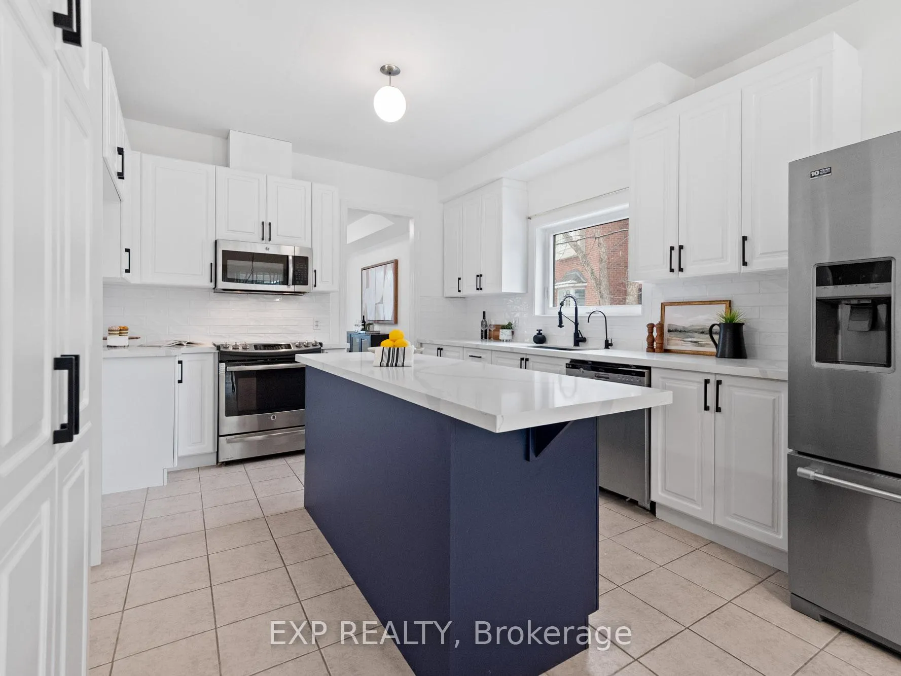 Photo 12 of 12 Delrosa Way, Hamilton, Winona Park — HOMEH