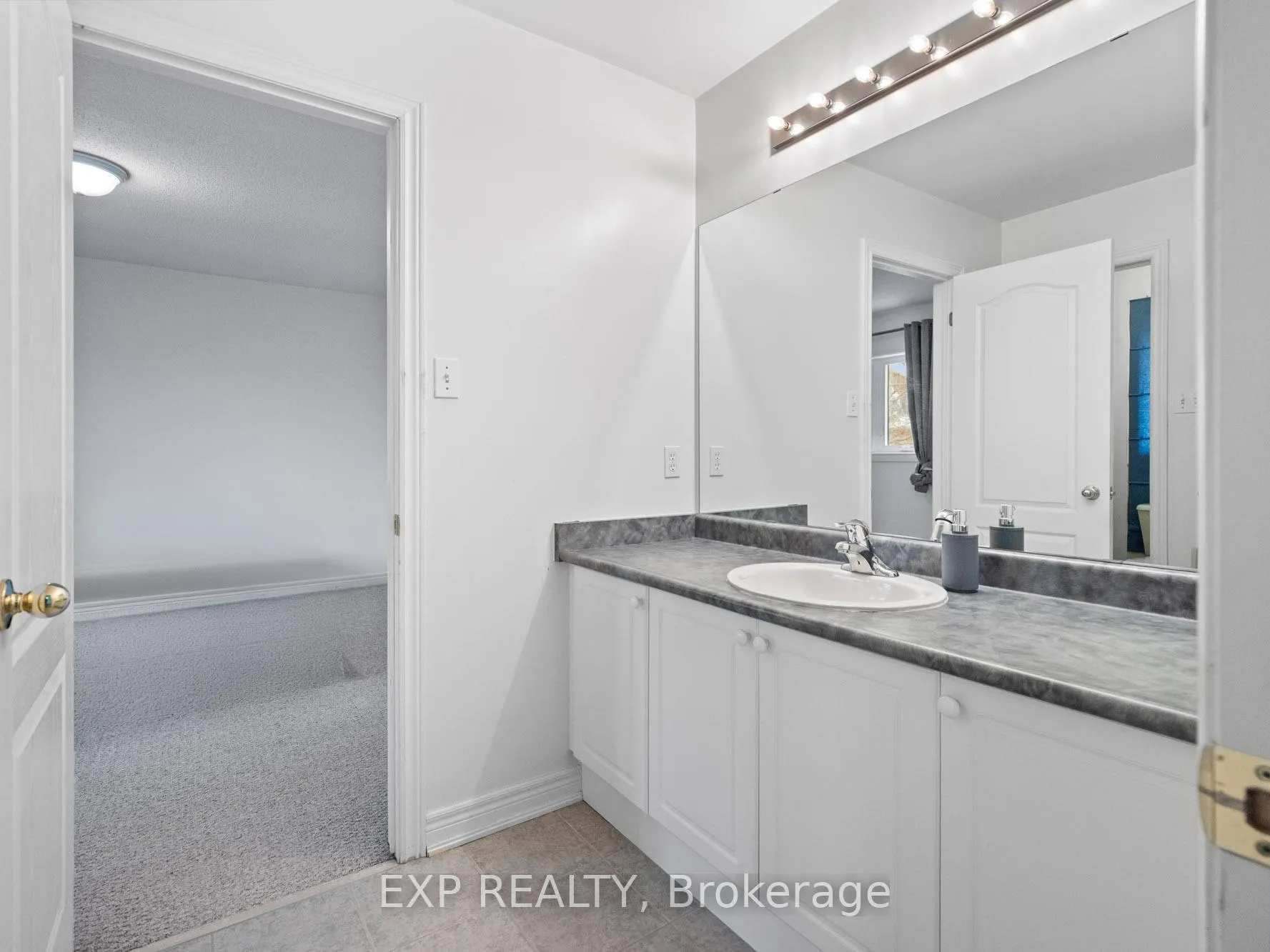 Photo 34 of 12 Delrosa Way, Hamilton, Winona Park — HOMEH