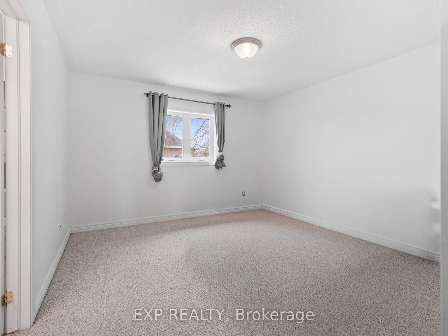 Photo 37 of 12 Delrosa Way, Hamilton, Winona Park — HOMEH