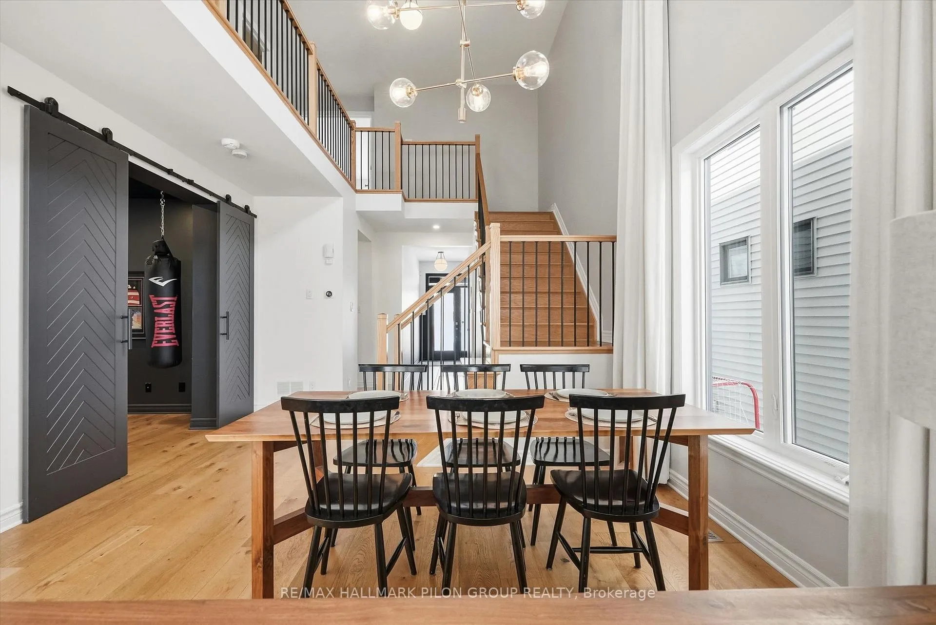 Photo 10 of 274 Shinleaf Crescent, Ottawa, Mer Bleue/Bradley Estates/Anderson Park — HOMEH