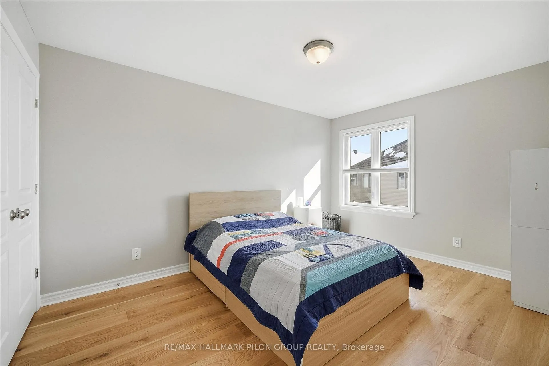 Photo 19 of 274 Shinleaf Crescent, Ottawa, Mer Bleue/Bradley Estates/Anderson Park — HOMEH