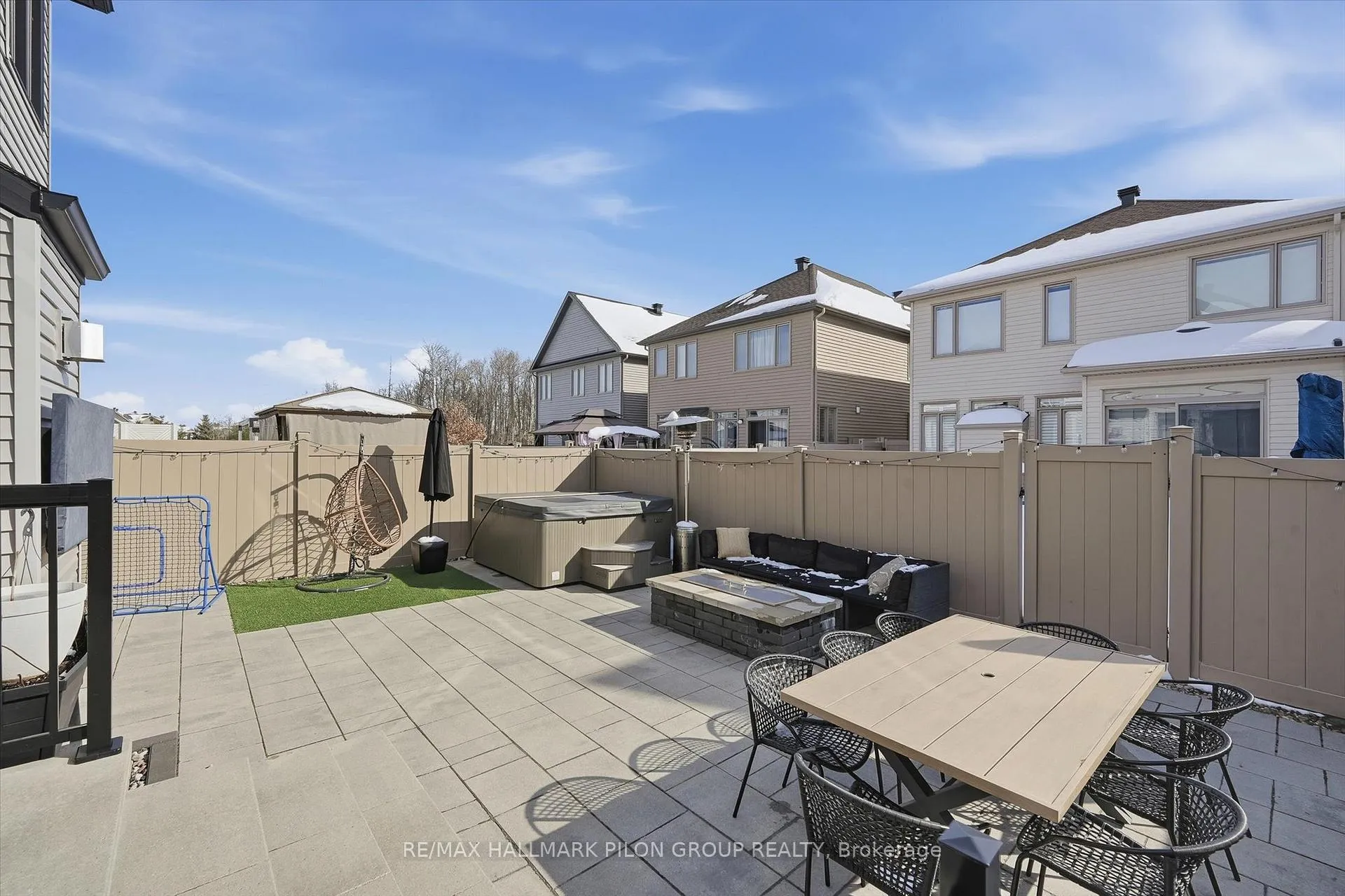 Photo 30 of 274 Shinleaf Crescent, Ottawa, Mer Bleue/Bradley Estates/Anderson Park — HOMEH
