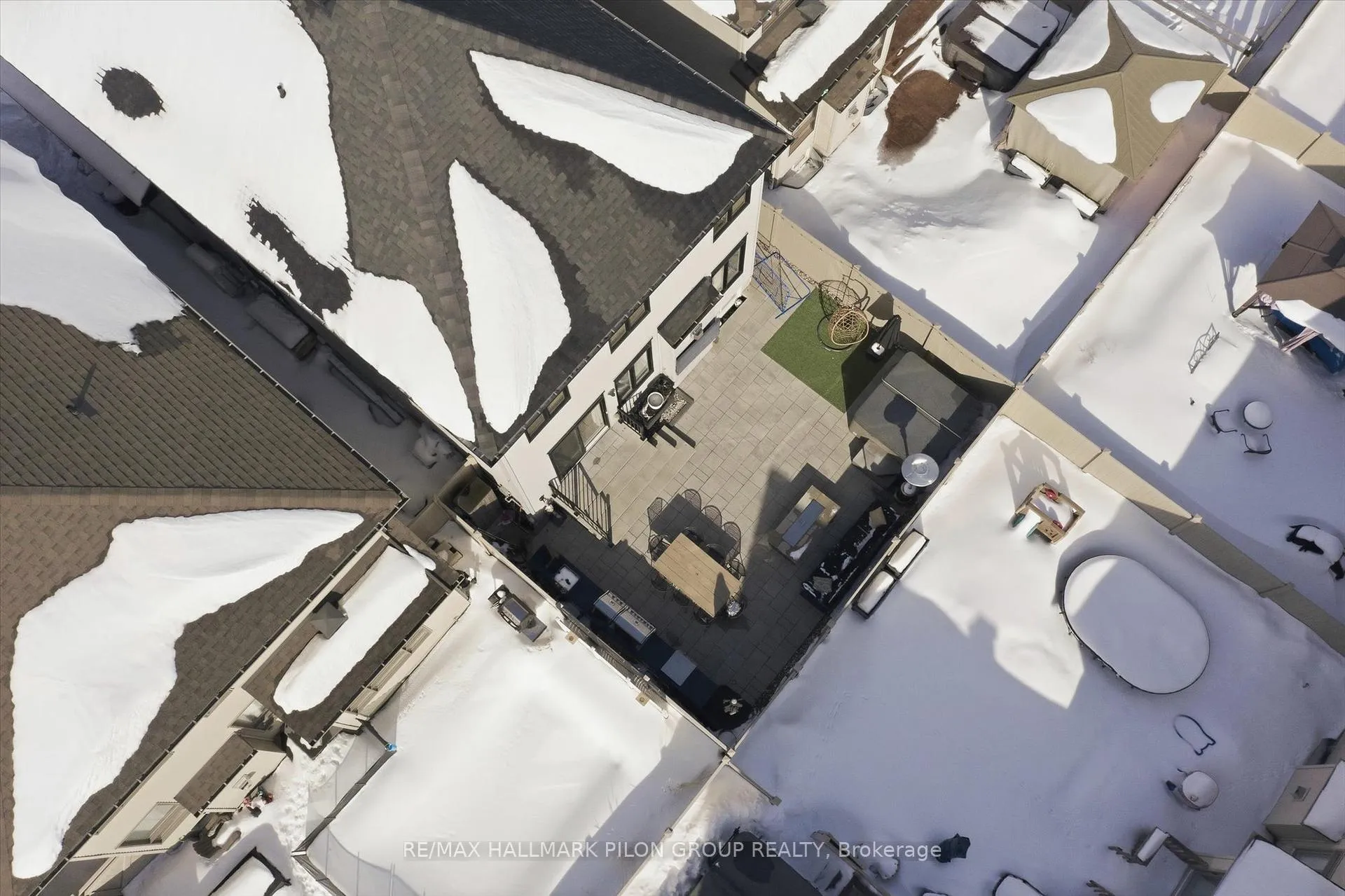 Photo 34 of 274 Shinleaf Crescent, Ottawa, Mer Bleue/Bradley Estates/Anderson Park — HOMEH