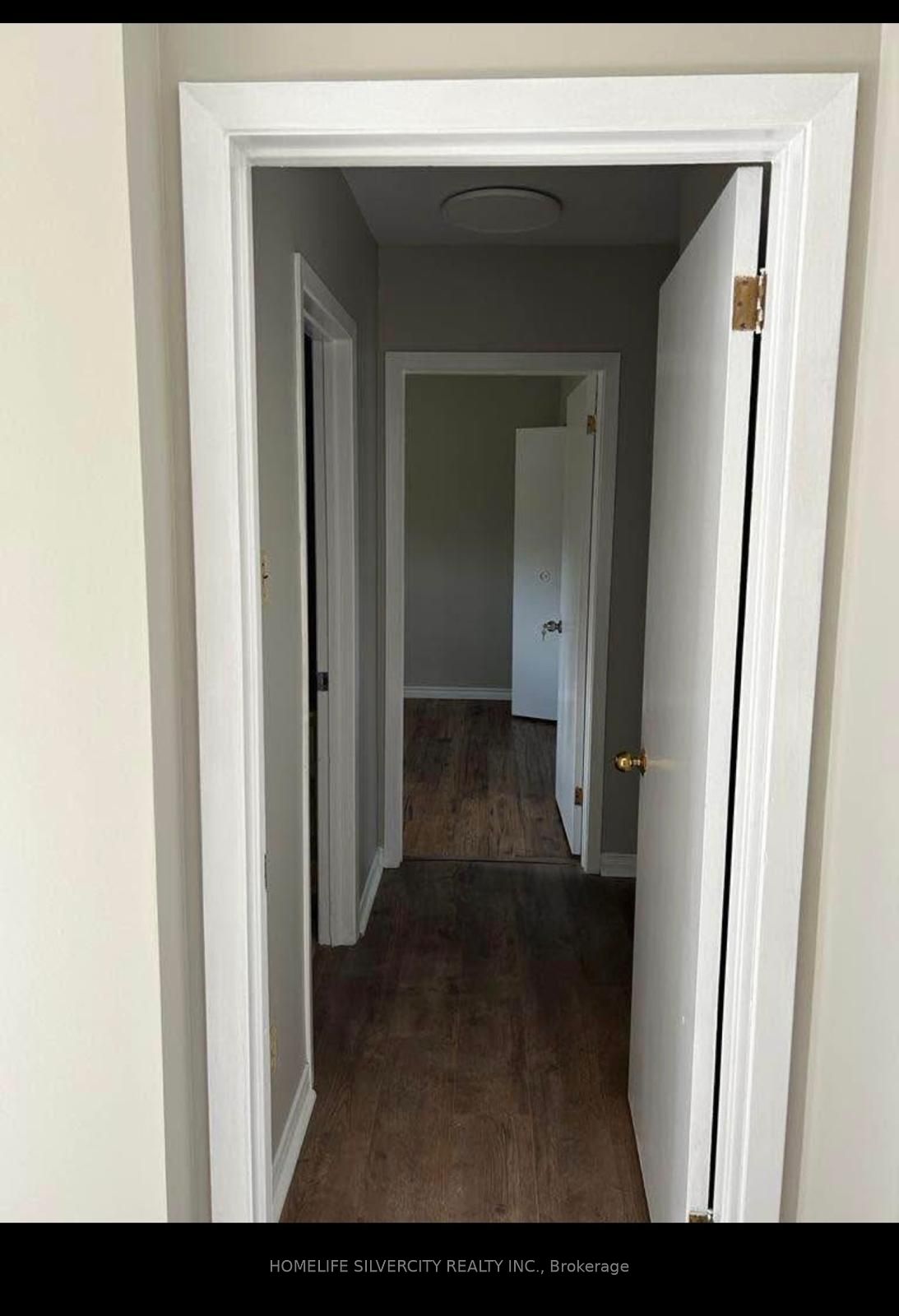 Photo 12 of 550 Gordon Avenue, London, South O — HOMEH