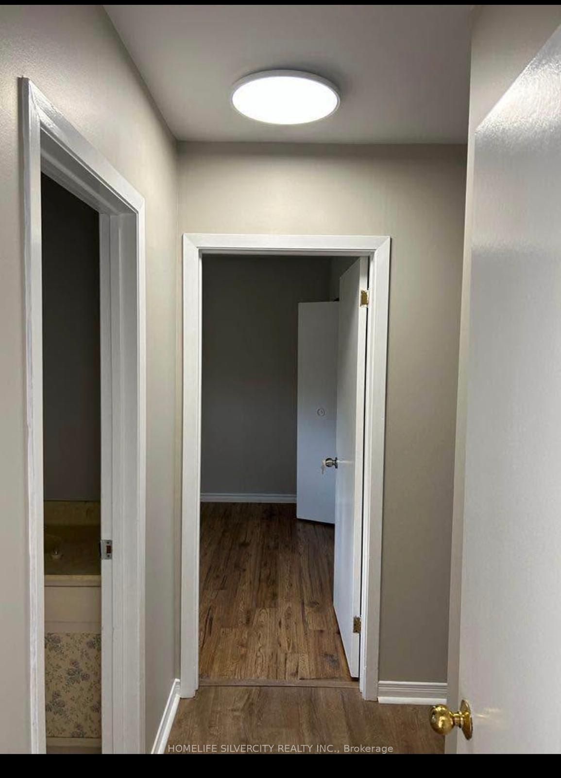 Photo 11 of 550 Gordon Avenue, London, South O — HOMEH