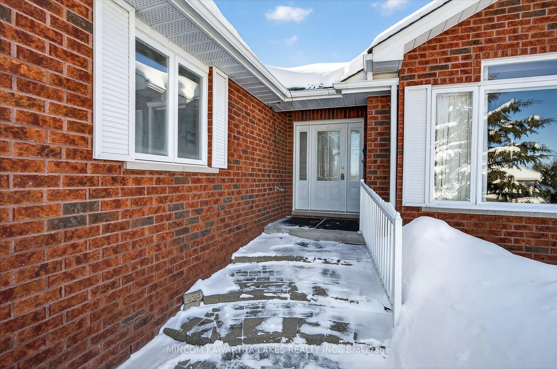Photo 4 of 1643 Fair Avenue, Peterborough, Monaghan Ward 2 — HOMEH