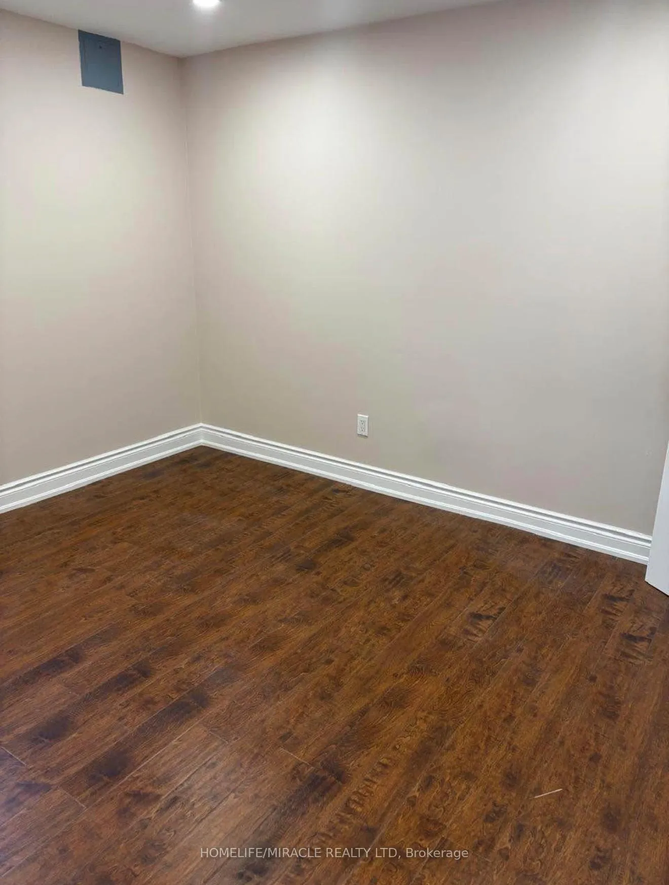 Photo 5 of Unit Bsmt, 873 Philbrook Drive, Milton, Coates — HOMEH