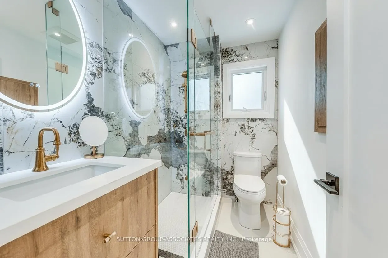Photo 8 of Unit Main, 359 Harvie Avenue, Toronto, Caledonia-Fairbank — HOMEH
