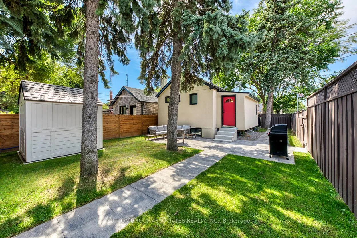 Photo 11 of Unit Main, 359 Harvie Avenue, Toronto, Caledonia-Fairbank — HOMEH