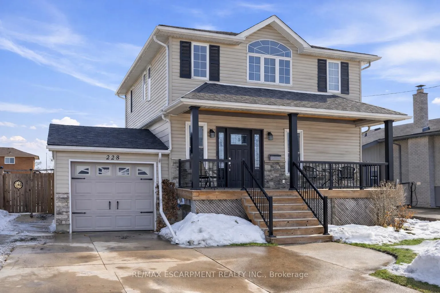 Photo 1 of 228 Green Road, Hamilton, Stoney Creek — HOMEH