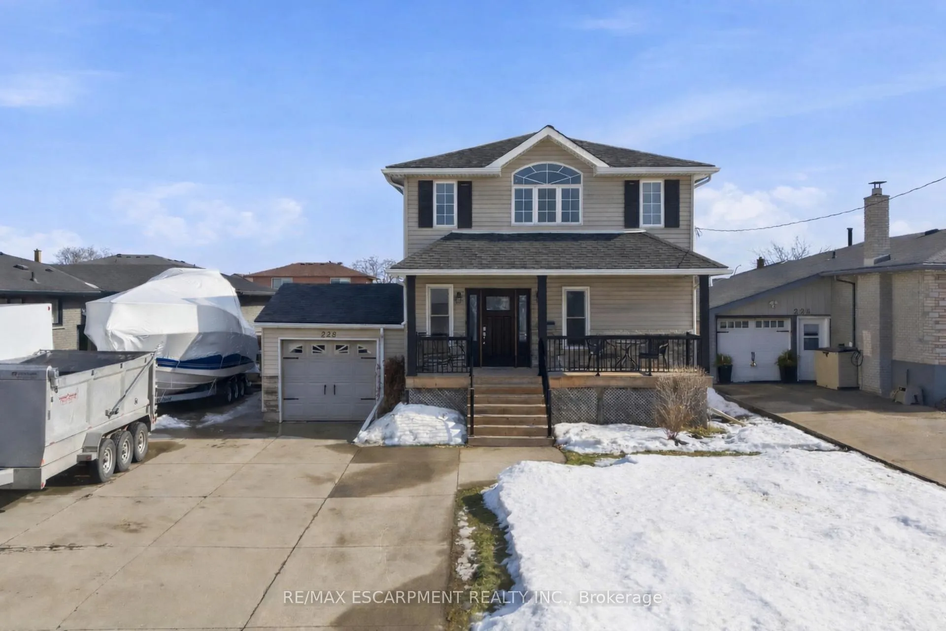 Photo 2 of 228 Green Road, Hamilton, Stoney Creek — HOMEH