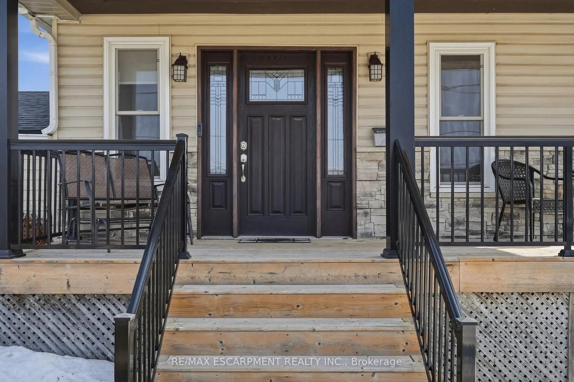 Photo 3 of 228 Green Road, Hamilton, Stoney Creek — HOMEH