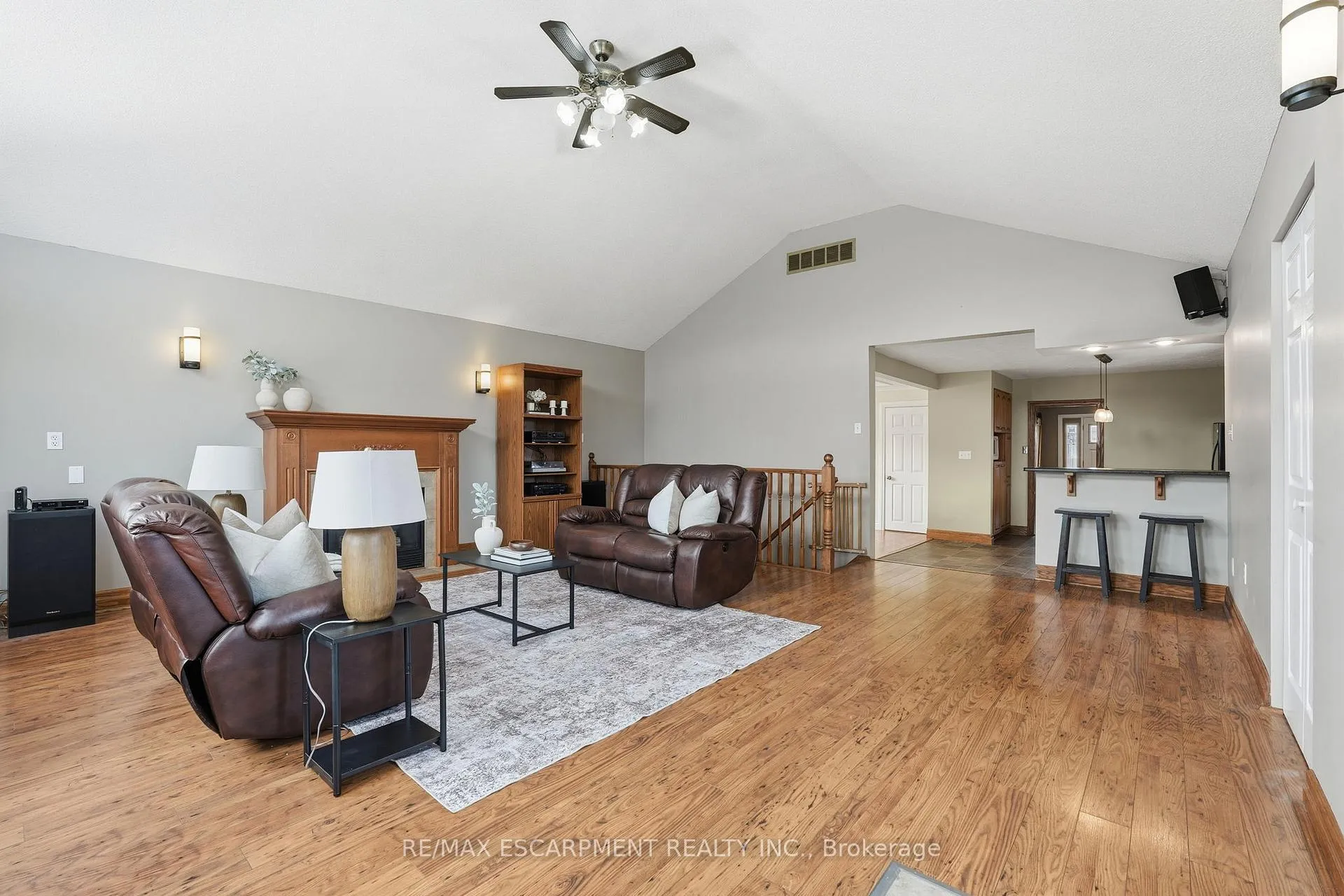 Photo 15 of 228 Green Road, Hamilton, Stoney Creek — HOMEH