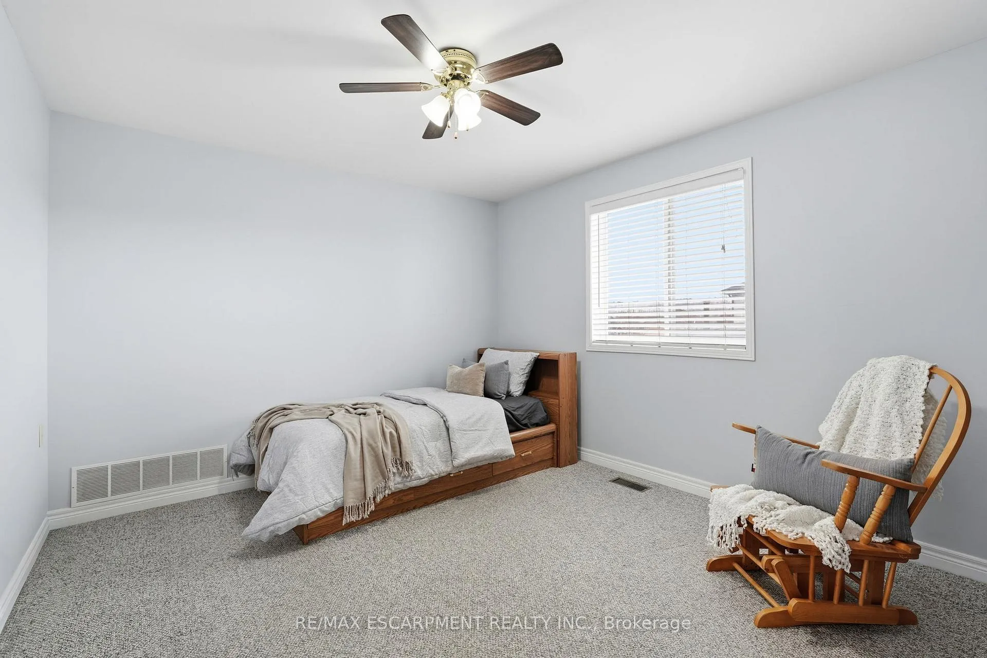Photo 23 of 228 Green Road, Hamilton, Stoney Creek — HOMEH