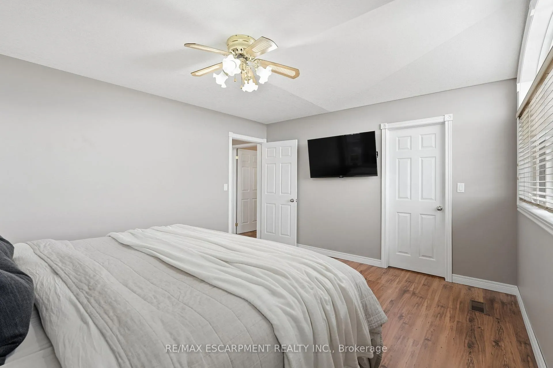 Photo 28 of 228 Green Road, Hamilton, Stoney Creek — HOMEH