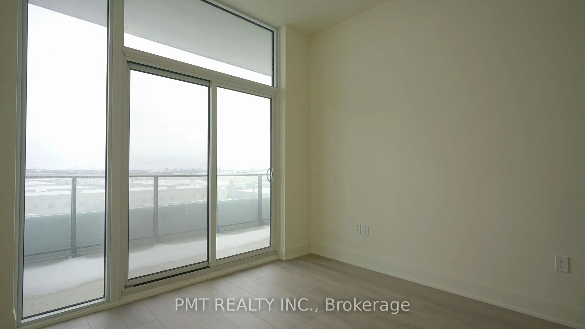 Photo 9 of Unit 506, 8960 Jane Street, Vaughan, Vellore Village — HOMEH