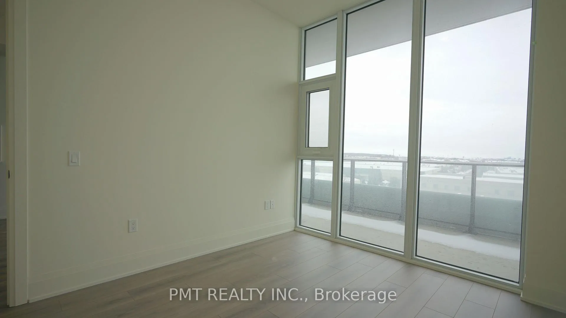 Photo 11 of Unit 506, 8960 Jane Street, Vaughan, Vellore Village — HOMEH