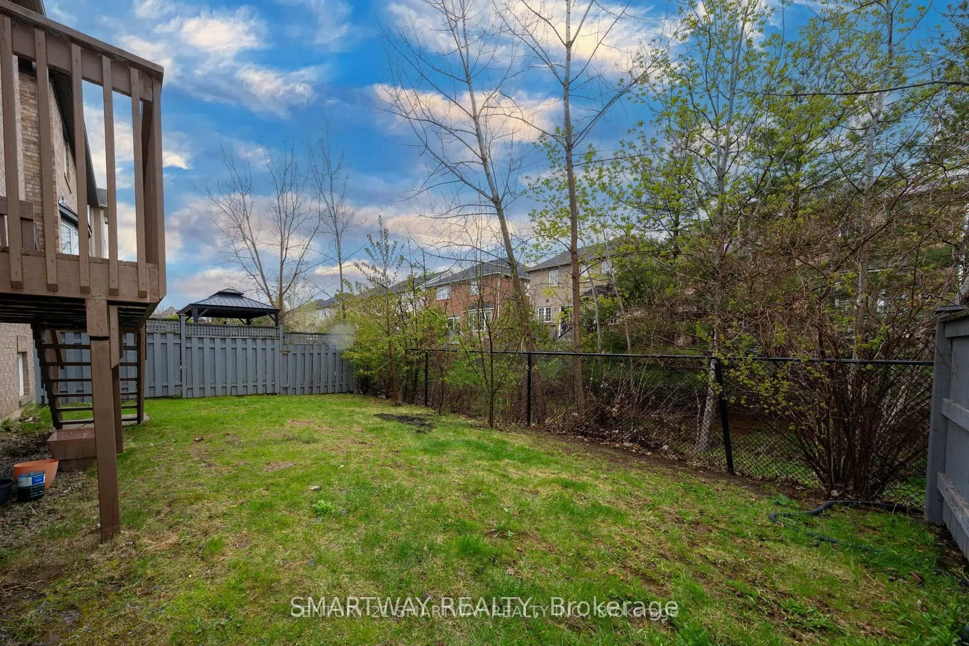 Photo 44 of 184 Montreal Circle, Hamilton, Winona Park — HOMEH