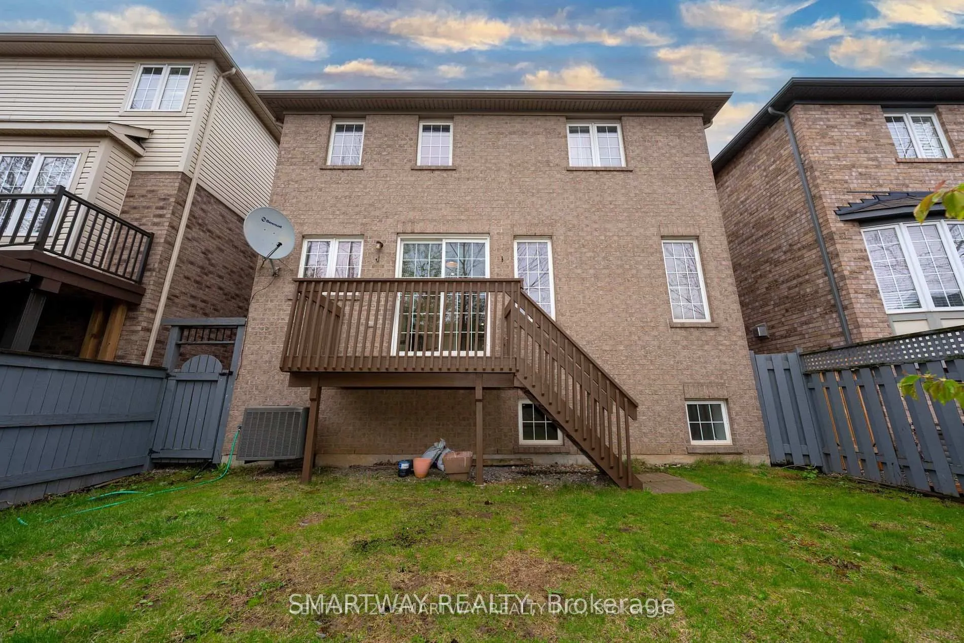 Photo 49 of 184 Montreal Circle, Hamilton, Winona Park — HOMEH