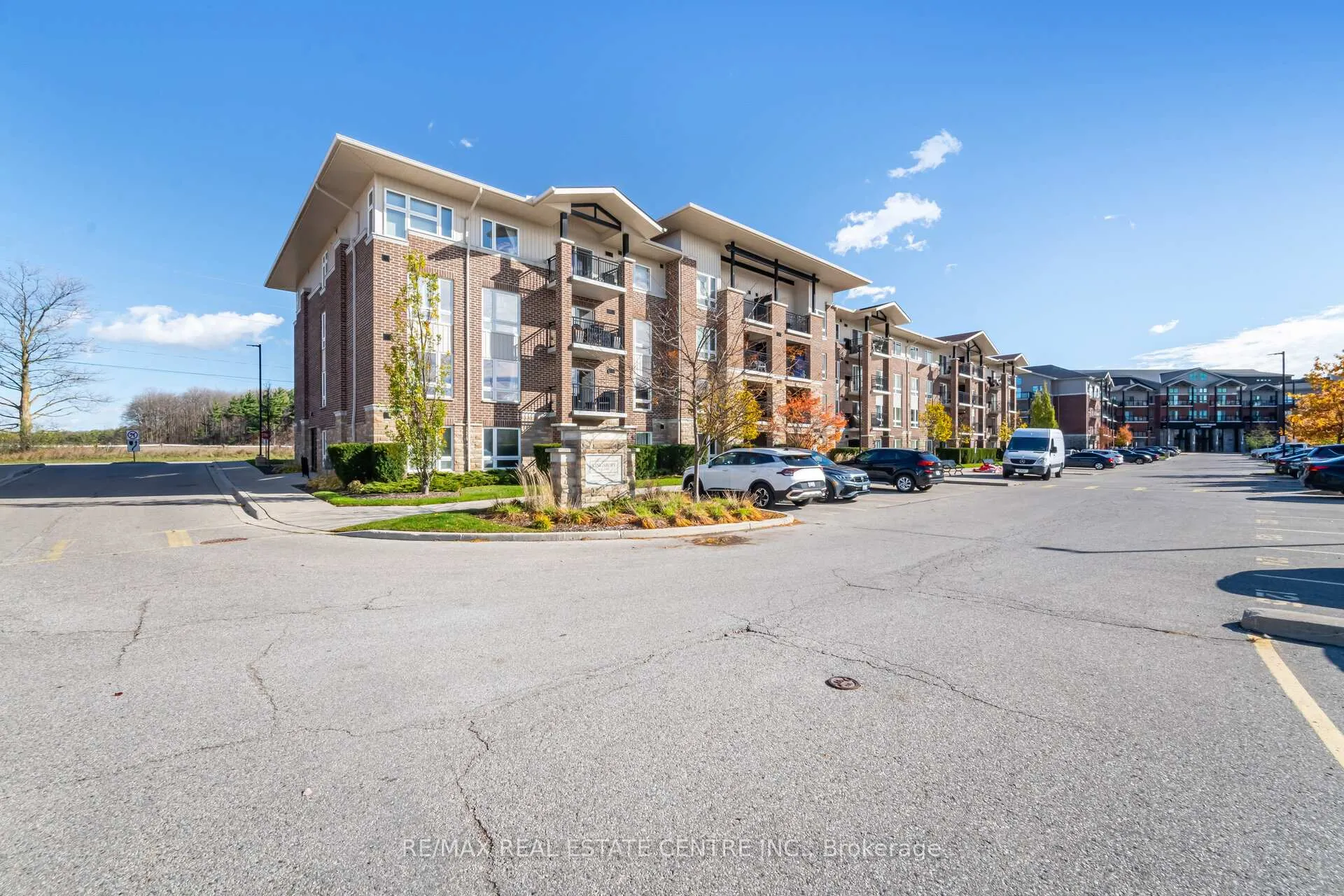 Front of Unit 409, 45 Kingsbury Square