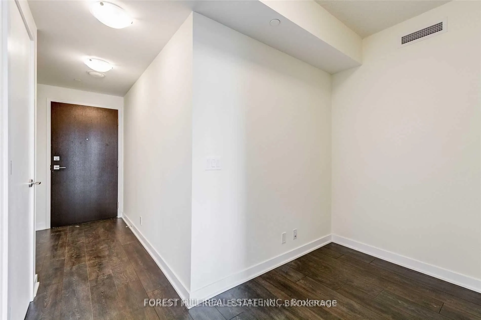 Photo 13 of Unit 5401, 2221 Yonge Street, Toronto, Mount Pleasant West — HOMEH