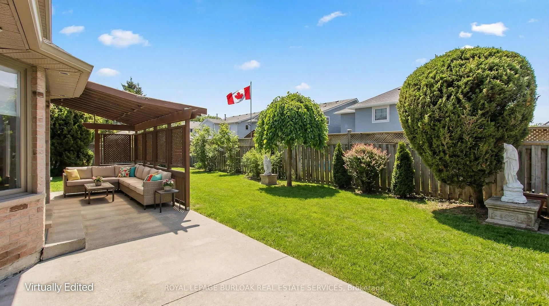 Photo 5 of 21 Isidore Place, Hamilton, Stoney Creek Mountain — HOMEH